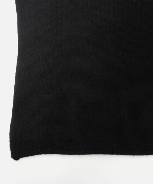 UNITED ARROWS（ユナイテッドアローズ）の「カシミヤ ニット ストール（ストール/ショール・レディース・グレー系/ブラック/ダークブラウン/レッド/ベージュ・FREE）」の9枚目の写真