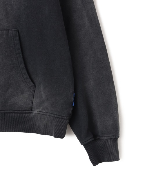 atmos(アトモス)の「atmos Fade Color Zip-up Hooded Sweatshirt / アトモス フェード カラー ジップアップ フーデッド スウェットシャツ(パーカー・メンズ・ベージュ/ブラック/ブルー・M/L/XL)」の7枚目の写真