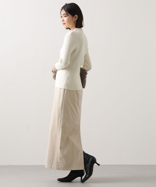 Gready Brilliant（グレディブリリアン）の「リブボトルネック袖バイカラー（ニット/セーター・レディース・グレー系/ホワイト系/ブラック×グレー/ベージュ系その他/ブラック×ホワイト・FREE）」の7枚目の写真