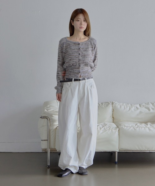 UNE MANSION（ユヌマンション）の「ミックススクエアネックアンゴラぼかしカーディガンニット（カーディガン/ボレロ・レディース・グレー系その他/ブラック系その他/ブルー系その他・FREE）」の5枚目の写真