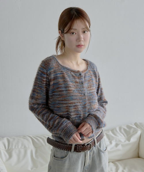 UNE MANSION（ユヌマンション）の「ミックススクエアネックアンゴラぼかしカーディガンニット（カーディガン/ボレロ・レディース・グレー系その他/ブラック系その他/ブルー系その他・FREE）」の11枚目の写真