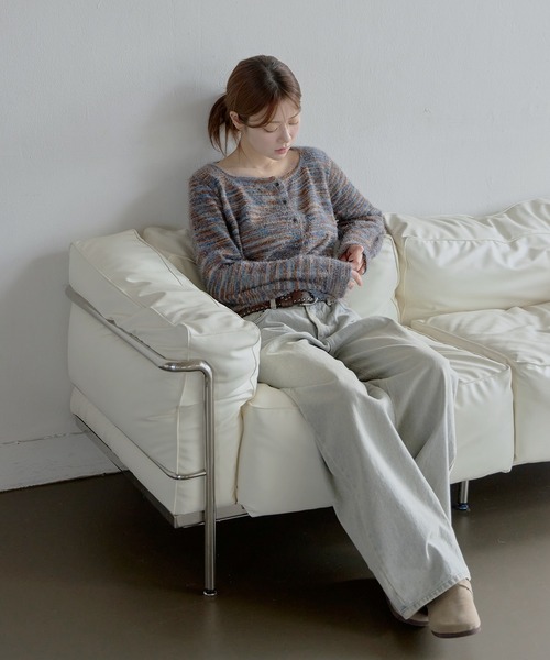 UNE MANSION（ユヌマンション）の「ミックススクエアネックアンゴラぼかしカーディガンニット（カーディガン/ボレロ・レディース・グレー系その他/ブラック系その他/ブルー系その他・FREE）」の12枚目の写真