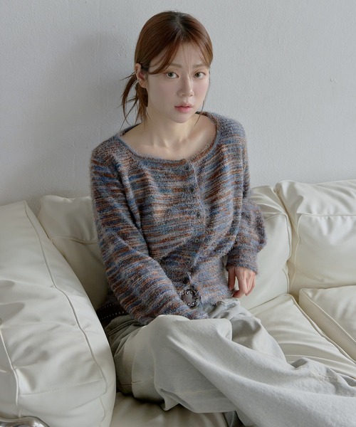 UNE MANSION（ユヌマンション）の「ミックススクエアネックアンゴラぼかしカーディガンニット（カーディガン/ボレロ・レディース・グレー系その他/ブラック系その他/ブルー系その他・FREE）」の14枚目の写真