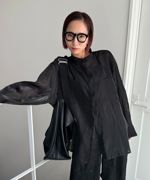 CFT.（シフト）の「ウルウルサテンビッグシャツ（シャツ/ブラウス・レディース・ブラック・FREE）」の6枚目の写真