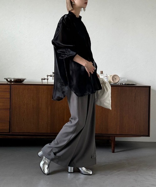 CFT.（シフト）の「ウルウルサテンビッグシャツ（シャツ/ブラウス・レディース・ブラック・FREE）」の13枚目の写真