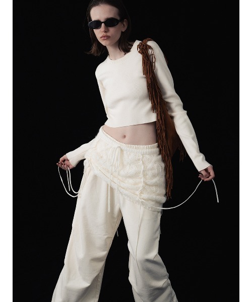 ELCHELE（エルチェレ）の「CREW NECK CROPPED TOP（ニット/セーター・レディース・オフホワイト/ヘザーグレー/ミント・FREE）」の8枚目の写真