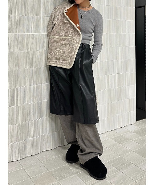 ELCHELE（エルチェレ）の「CREW NECK CROPPED TOP（ニット/セーター・レディース・オフホワイト/ヘザーグレー/ミント・FREE）」の4枚目の写真