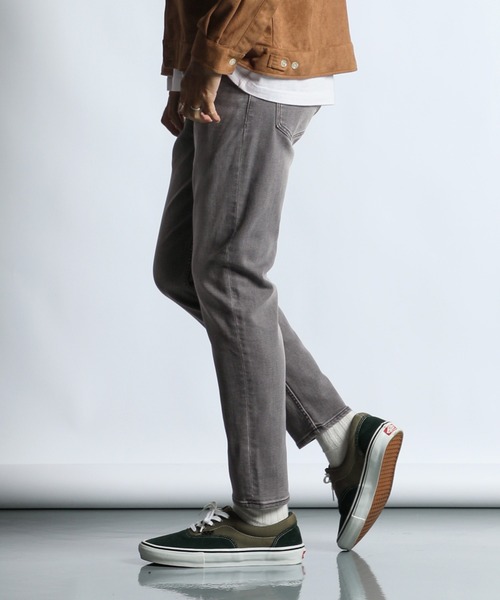 The DUFFER of ST.GEORGE(ザダファーオブセントジョージ)の「FLEECE LINING STRETCH DENIM:裏起毛 ストレッチ スリムジーンズ(デニムパンツ・メンズ・ダークインディゴブルー/グレー・MEDIUM/SMALL/X-LARGE/LARGE)」の9枚目の写真