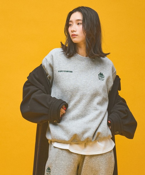 Kappa(カッパ)の「≪Kappa×and ST ウェルネスクラブ≫シンプルロゴスウェット (ユニセックス)(スウェット・レディース・グレー/レッド/グリーン/ブラック/ホワイト・SMALL/MEDIUM/LARGE)」の6枚目の写真