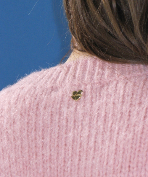 RONRON(ロンロン)の「HANDMADE HEART SLEEVE POINT PULLOVER KNIT CREAM PINK(ニット/セーター・レディース・その他・FREE)」の4枚目の写真