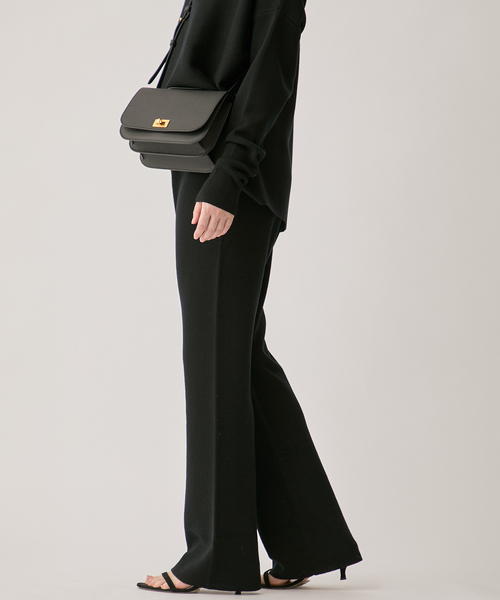 VERMEIL par iena(ヴェルメイユパーイエナ)の「《追加》ミラノリブ パンツ(その他パンツ・レディース・ブラック/ブラウン・36/38)」の4枚目の写真