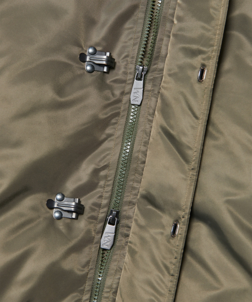 NOMANUAL（NOMANUAL）の「K.L BOMBER JACKET - KHAKI（ブルゾン・レディース・その他・LARGE/X-LARGE/MEDIUM/SMALL）」の6枚目の写真