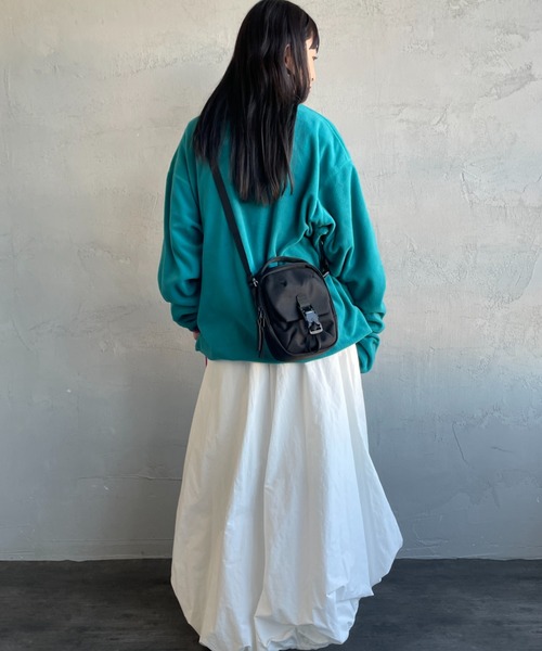 Aer（エアー）の「[AER/エアー] STREET SLING ショルダーバッグ（ショルダーバッグ・メンズ・ブラック・ONE SIZE）」の6枚目の写真