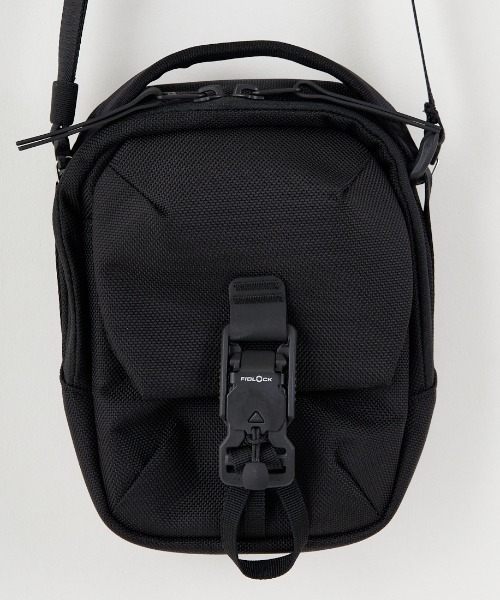 Aer（エアー）の「[AER/エアー] STREET SLING ショルダーバッグ（ショルダーバッグ・メンズ・ブラック・ONE SIZE）」の15枚目の写真