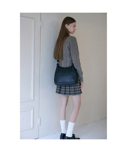 LAP(ラップ)の「FLAP MESSENGER BAG AR7AB248(メッセンジャーバッグ・レディース・ブラック/アイボリー・FREE)」の13枚目の写真