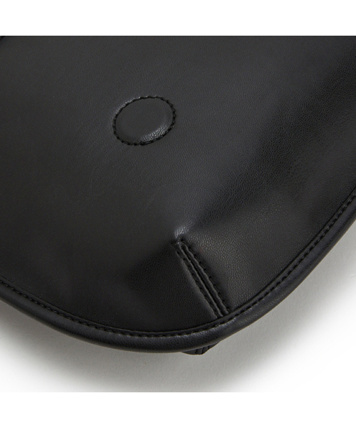 LAP(ラップ)の「FLAP MESSENGER BAG AR7AB248(メッセンジャーバッグ・レディース・ブラック/アイボリー・FREE)」の3枚目の写真