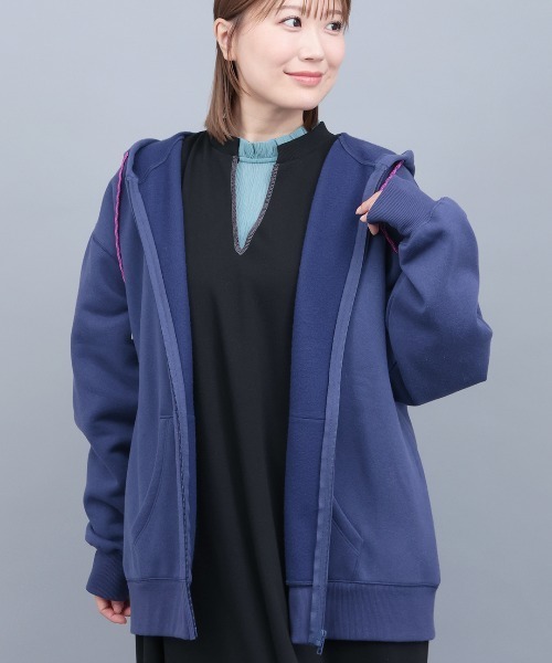 チチカカ（チチカカ）の「裏起毛チビカチナバスジップパーカー【ユニセックス】（パーカー・レディース・パープル/カラフル/ブラック・FREE）」の7枚目の写真