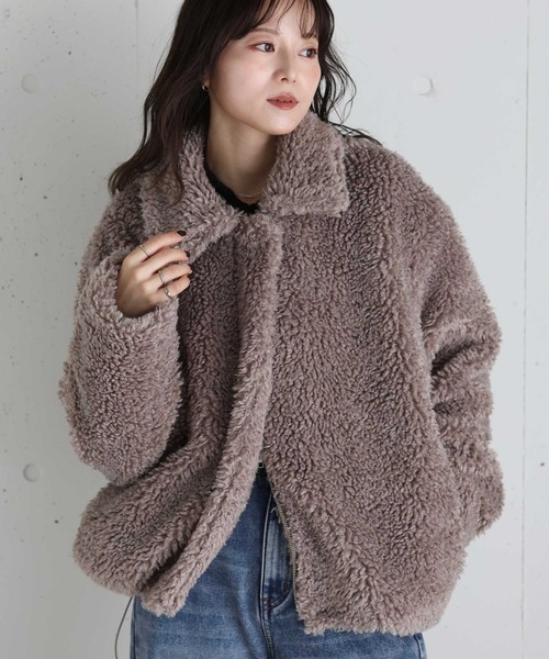 Reurie'（レウリィ）の「オリジナルダブルジップファーコート / ショート丈 カジュアル シンプル 冬 アウター プードル調 ステンカラー スタンドカラー（ステンカラーコート・レディース・ブラック/グレイッシュベージュ/ベージュ・FREE）」の3枚目の写真