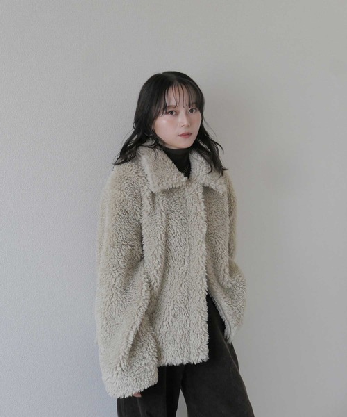 Reurie'（レウリィ）の「オリジナルダブルジップファーコート / ショート丈 カジュアル シンプル 冬 アウター プードル調 ステンカラー スタンドカラー（ステンカラーコート・レディース・ブラック/グレイッシュベージュ/ベージュ・FREE）」の16枚目の写真