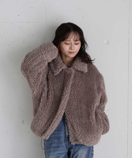 Reurie'（レウリィ）の「オリジナルダブルジップファーコート / ショート丈 カジュアル シンプル 冬 アウター プードル調 ステンカラー スタンドカラー（ステンカラーコート・レディース・ブラック/グレイッシュベージュ/ベージュ・FREE）」の19枚目の写真