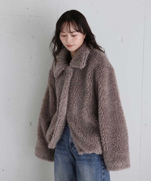 Reurie'（レウリィ）の「オリジナルダブルジップファーコート / ショート丈 カジュアル シンプル 冬 アウター プードル調 ステンカラー スタンドカラー（ステンカラーコート・レディース・ブラック/グレイッシュベージュ/ベージュ・FREE）」の20枚目の写真