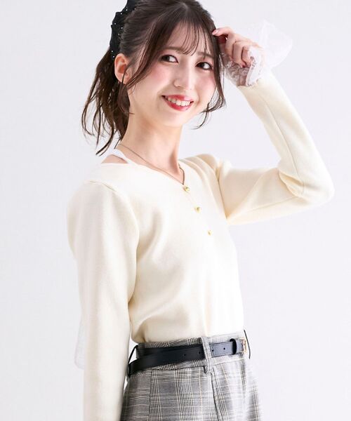 MAJESTIC LEGON（マジェスティックレゴン）の「レースドッキングVネックニット（ニット/セーター・レディース・ボルドー/ブラック/アイボリー・MEDIUM）」の11枚目の写真