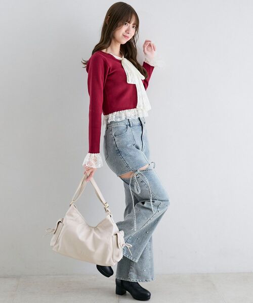 MAJESTIC LEGON（マジェスティックレゴン）の「レースドッキングVネックニット（ニット/セーター・レディース・ボルドー/ブラック/アイボリー・MEDIUM）」の5枚目の写真