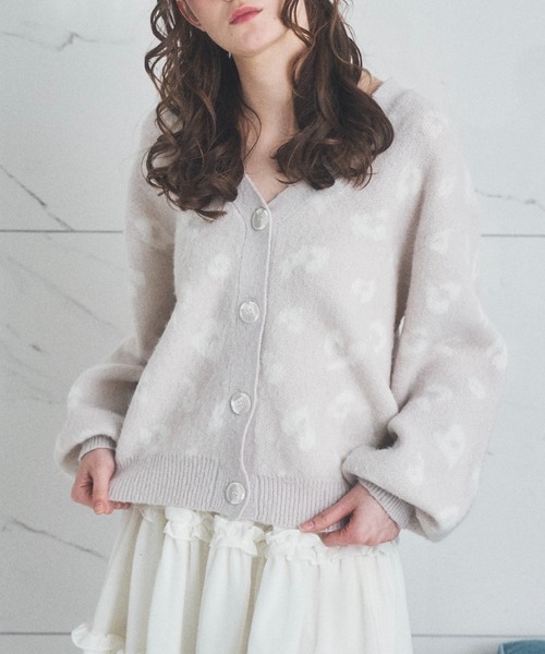 Lovilyn（ラヴィリン）の「ヒョウ柄モヘヤ調カーディガン（カーディガン/ボレロ・レディース・アイボリー/ピンク・FREE）」の2枚目の写真
