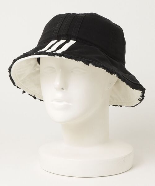 Y-3（ワイスリー）の「Y-3 STRIPES BUCKET HAT（ハット・メンズ・ブラック・SMALL/MEDIUM/LARGE）」の3枚目の写真