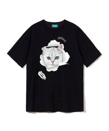 KATRINA K（カトリーナケイ）の「ペーパーペルシャキャット半袖Tシャツ-ブラック（Tシャツ/カットソー）」