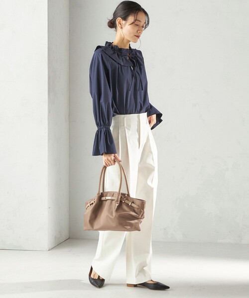 SHIPS(シップス)の「【WEB限定】ポリエステル タック トート バッグ(トートバッグ・レディース・ベージュ/ブラック・ONE SIZE)」の10枚目の写真