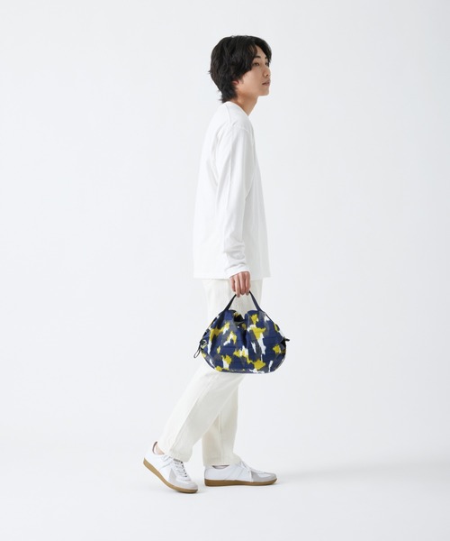Shupatto（シュパット）の「マーナ(marna) Shupatto コンパクトバッグ S 一気にたためる エコバッグ（エコバッグ/サブバッグ・レディース・ベージュ×ブラック/ネイビー/ブルーグレー/グレー×ピンク・S）」の4枚目の写真