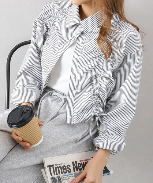 SpRay(スプレイ)の「フロントシャーリングシャツ(シャツ/ブラウス・レディース・ホワイト×ブラック/ブルー系その他/ブルー系その他2/サックスブルー/ホワイト・FREE)」の2枚目の写真
