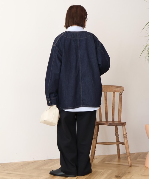 AMERICAN HOLIC(アメリカンホリック)の「ノーカラーデニムカバーオール(デニムジャケット・レディース・ライトインディゴブルー/ワンウォッシュ・M/L)」の8枚目の写真