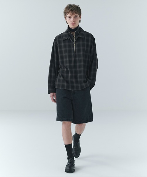 CULLNI(クルニ)の「Ombre Check Half Zip Layerd Collar Pullover(シャツ/ブラウス・メンズ・ブラック/グレー・0/1/2)」の4枚目の写真