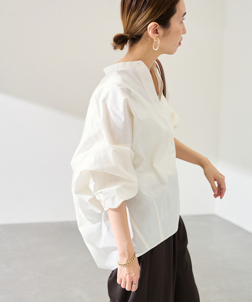 FRAMeWORK(フレームワーク)の「≪追加≫タイプライターコクーンブラウス(シャツ/ブラウス・レディース・ホワイト/ブルー/ブラック・FREE)」の5枚目の写真