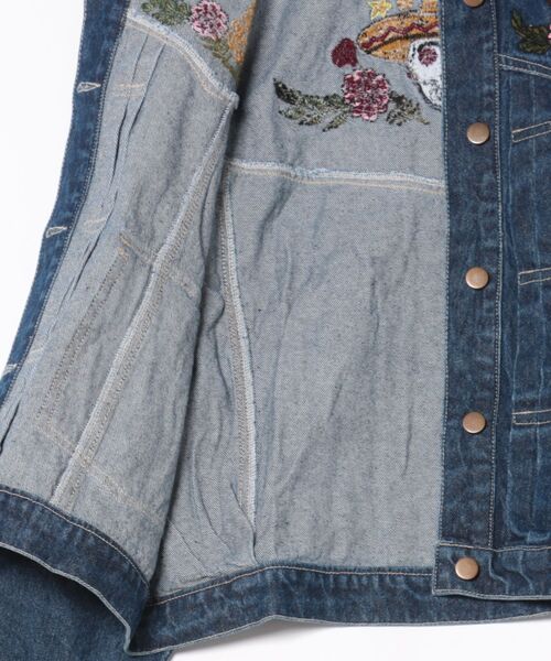 チャイハネ（チャイハネ）の「【チャイハネ】デニム刺繍ジャケット（デニムジャケット・レディース・ネイビー/ブルー・FREE）」の4枚目の写真