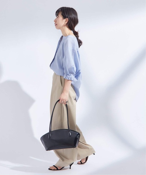 journal standard L'essage(ジャーナルスタンダードレサージュ)の「《追加》オーガンジーニュアンスノーカラーシャツ(シャツ/ブラウス・レディース・ブラウン系その他/ブラック/ホワイト/ブルー系その他・FREE)」の19枚目の写真