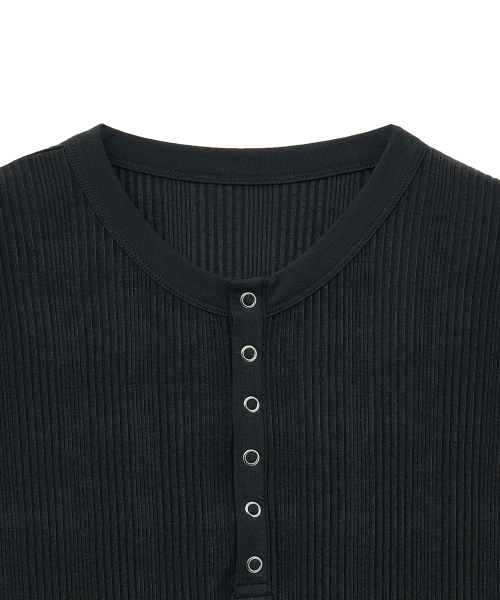 NOIRER（ノイア）の「マルチリブヘンリーネックスリーブレス（ブラック）（Tシャツ/カットソー・メンズ・その他・48/50）」の4枚目の写真