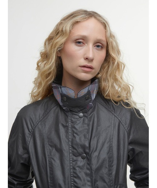 Barbour(バブアー)の「【BEADNELL / ビードネル】ワックス ジャケット(レディース)(テーラードジャケット・レディース・グリーン/ブラック・8/10)」の15枚目の写真