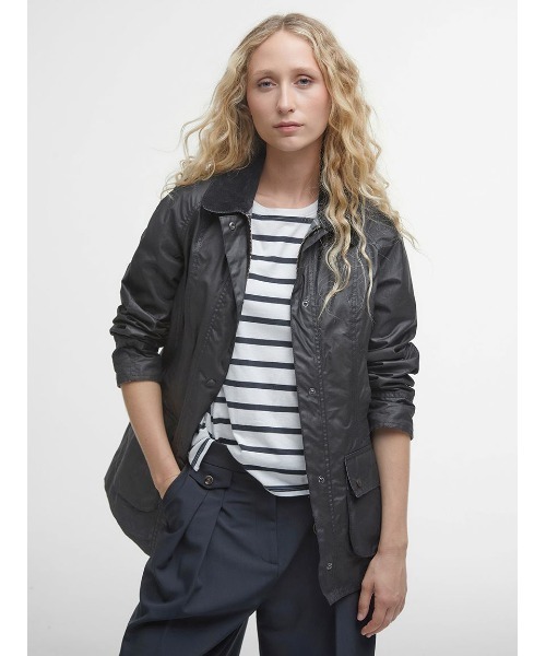 Barbour(バブアー)の「【BEADNELL / ビードネル】ワックス ジャケット(レディース)(テーラードジャケット・レディース・グリーン/ブラック・8/10)」の13枚目の写真