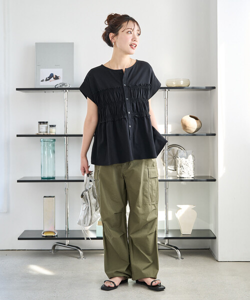 FREAK'S STORE（フリークスストア）の「限定展開　カットシャーリング ボタン ノースリーブ Tシャツ（Tシャツ/カットソー・レディース・ブラック/ブルー/オフホワイト/ブラウン/ライトグレー・ﾌﾘ-）」の9枚目の写真