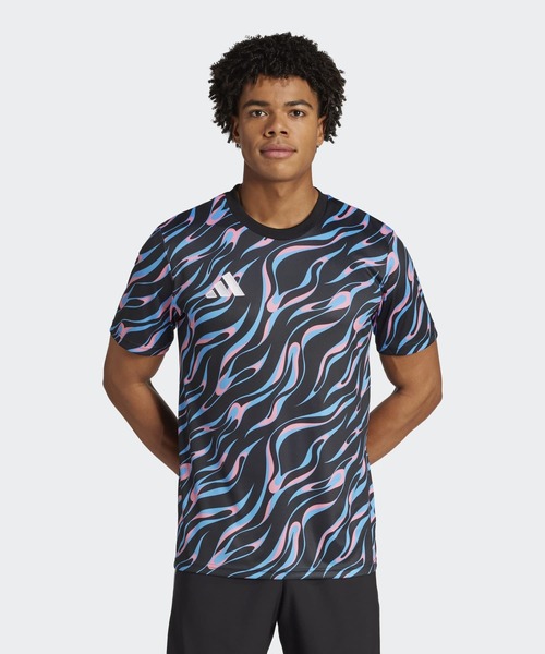 adidas(アディダス)の「半袖 トレーニング ジャージー / アディダス adidas(Tシャツ/カットソー・メンズ・ブラック・XXX-LARGE/XX-LARGE/SMALL/LARGE/MEDIUM/X-LARGE)」の1枚目の写真