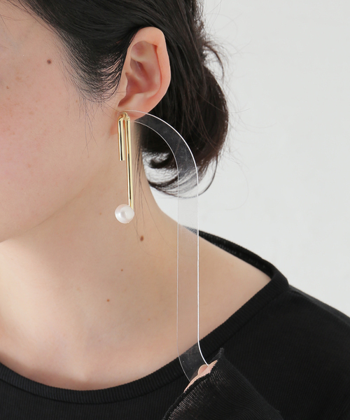 La TOTALITE（ラトータリテ）の「STELLAR HOLLYWOOD/ステラハリウッド リーニアパールピアス（ピアス（両耳用）・レディース・シルバー/ゴールド・FREE）」の8枚目の写真