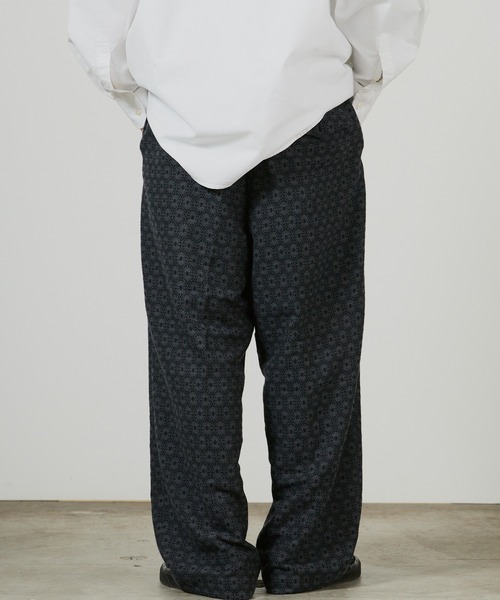 superNova.（スーパーノヴァ）の「superNova. No tuck wide trouser - jacquard / SN-337B 夏服（スラックス・メンズ・ネイビー・M）」の7枚目の写真