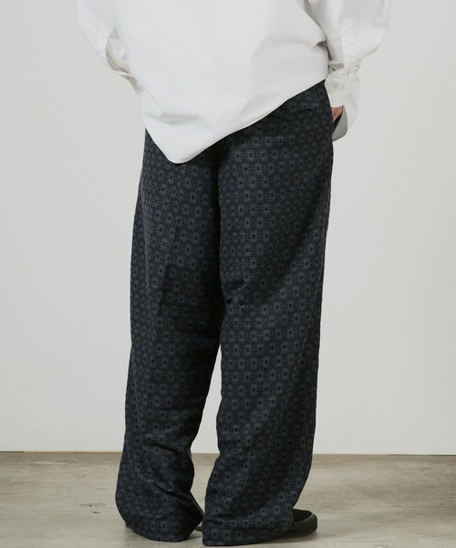 superNova.（スーパーノヴァ）の「superNova. No tuck wide trouser - jacquard / SN-337B 夏服（スラックス・メンズ・ネイビー・M）」の6枚目の写真