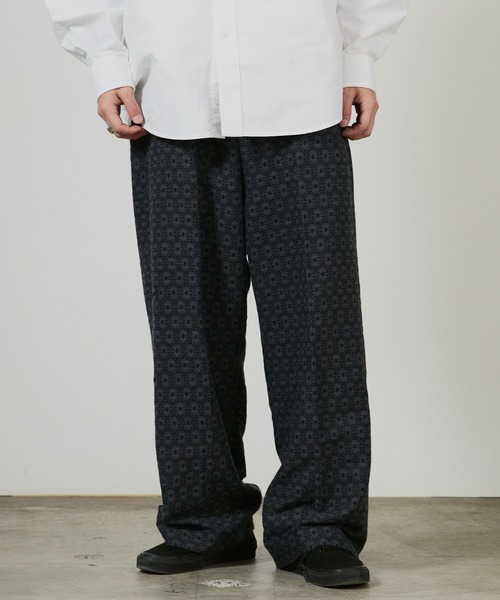 superNova.（スーパーノヴァ）の「superNova. No tuck wide trouser - jacquard / SN-337B 夏服（スラックス・メンズ・ネイビー・M）」の3枚目の写真