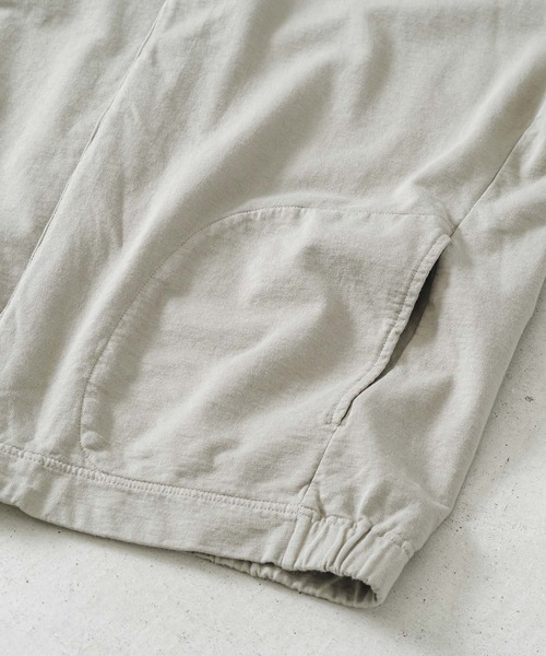 quadro(クオドロ)の「ステッチ裏毛Vネックカーディガン(カーディガン/ボレロ・メンズ・モカ/サンドベージュ・MEDIUM/LARGE)」の8枚目の写真