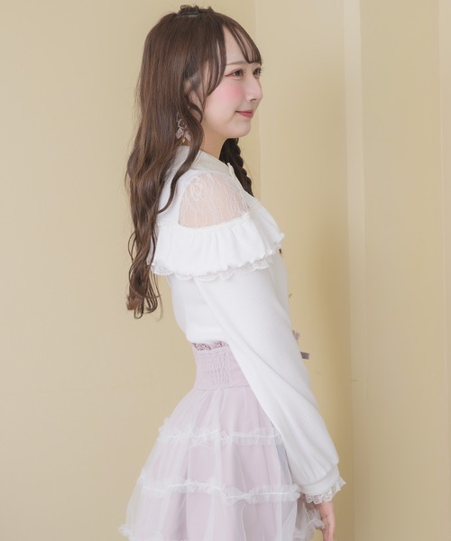 ROJITA(ロジータ)の「ダブルリボンレース切替カットトップス(Tシャツ/カットソー・レディース・ピンクベージュ/ブラック/ホワイト・FREE)」の9枚目の写真