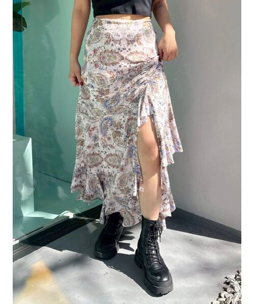 EVRIS(エヴリス)の「ペイズリーイレヘムロングスカート(スカート・レディース・ピンク/ブラック・FREE)」の5枚目の写真